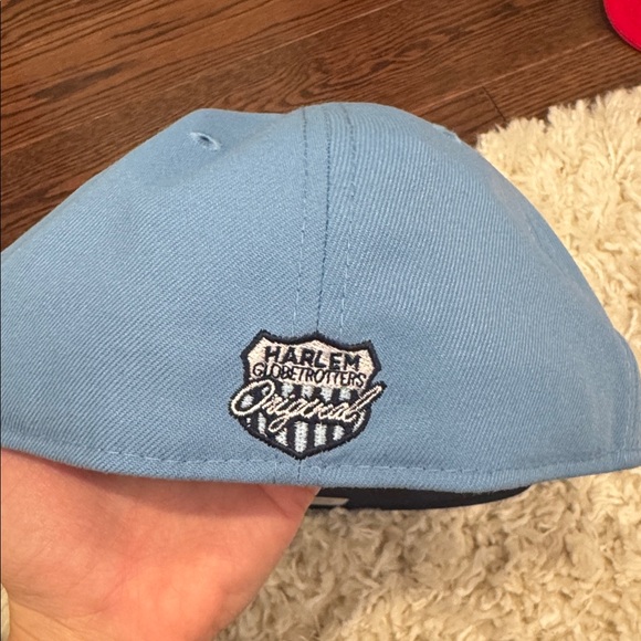 Harlem Globetrotters Blue Cap - Picture 2 of 4